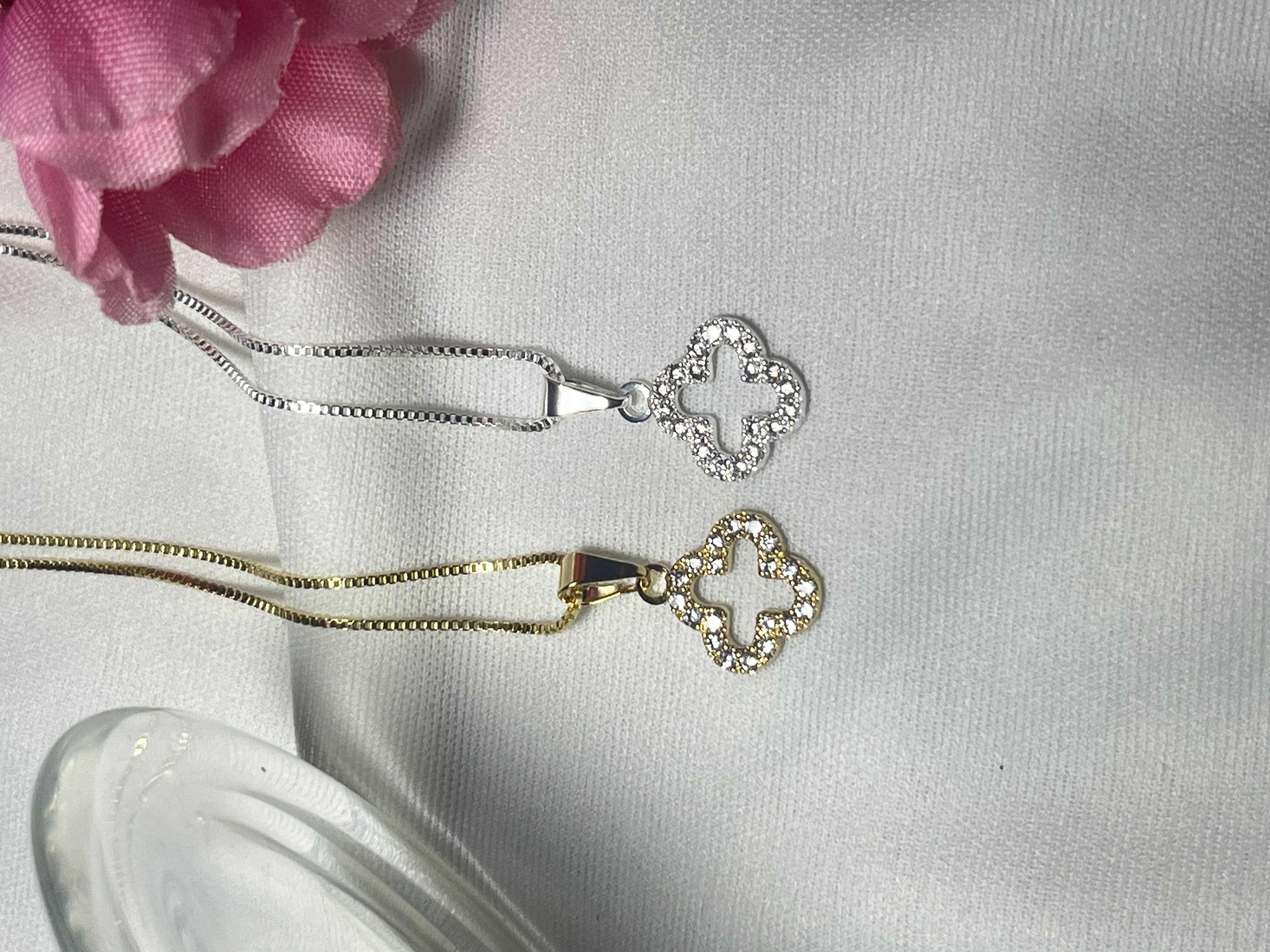 Colar Trevo Cravejado